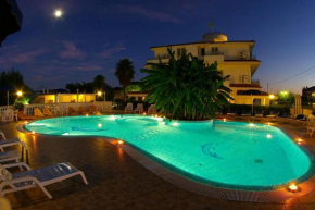 Отель Graceland rooms and suites  Капо Ватикано